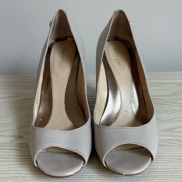 Calvin Klein Callie Wedge Peep Toe • size 6.5 - Picture 3 of 11